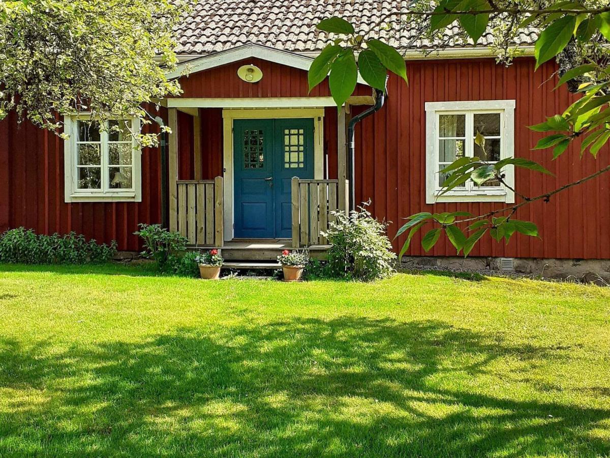 6 Person Holiday Home In Alsterbro Kattilstorp Экстерьер фото
