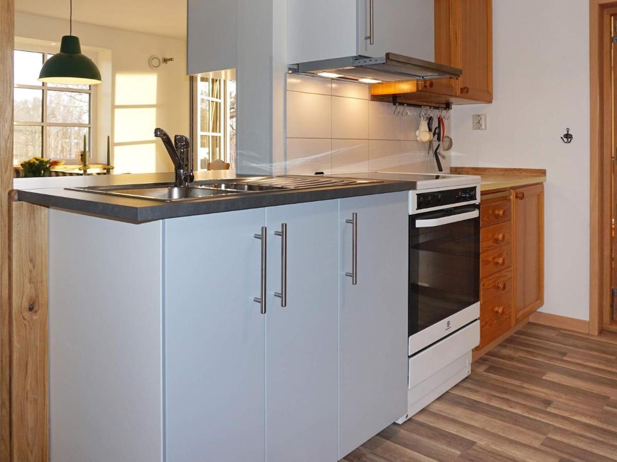 6 Person Holiday Home In Alsterbro Kattilstorp Экстерьер фото